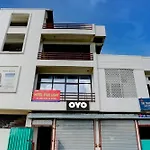 Hotel O Starlight